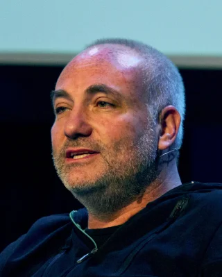 Kim Bodnia height profile photo