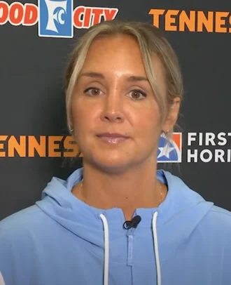 Kim Caldwell height profile photo
