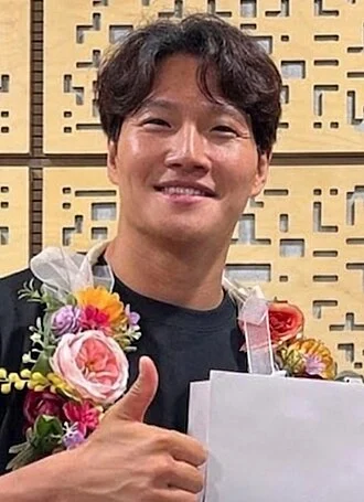 Kim Jong-kook height profile photo