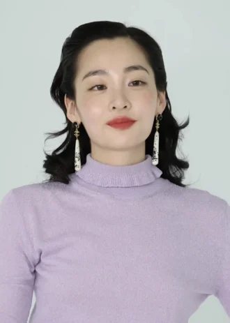 Kim Min-ha height profile photo