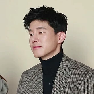 Kim Mu-yeol height profile photo