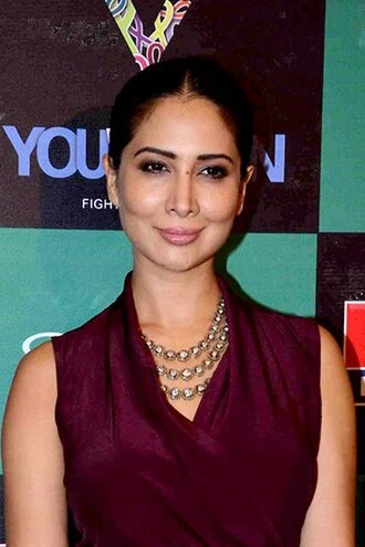 Kim Sharma height profile photo