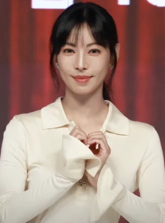 Kim So-yeon height profile photo