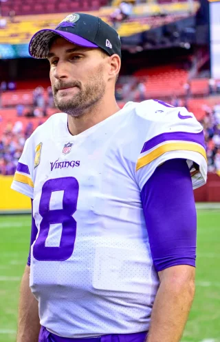 Kirk Cousins height profile photo