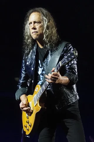 Kirk Hammett height profile photo