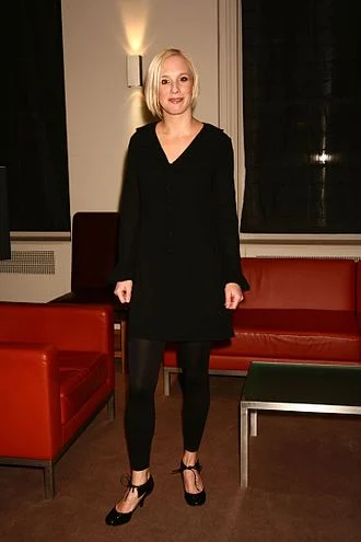 Kirsten O'Brien height profile photo