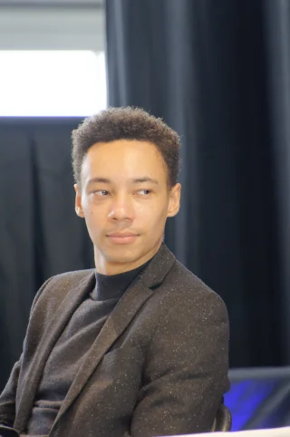 Kit Young height profile photo