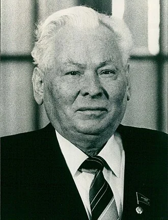 Konstantin Chernenko height profile photo