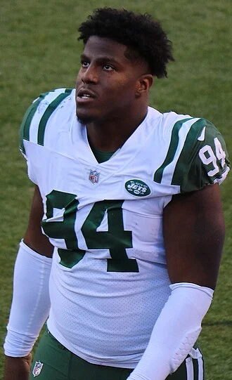 Kony Ealy height profile photo