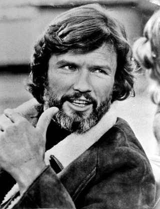 Kris Kristofferson height profile photo