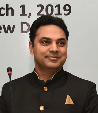 Krishnamurthy Subramanian height profile photo