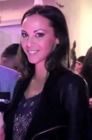 Kristen Doute height profile photo