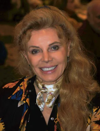 Kristina Wayborn height profile photo