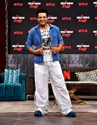 Krushna Abhishek height profile photo