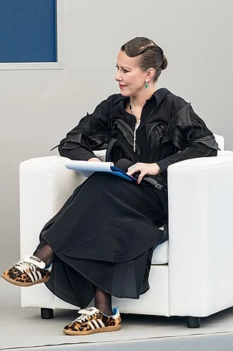 Ksenia Sobchak height profile photo