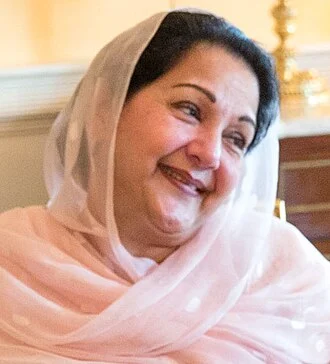 Kulsoom Nawaz height profile photo