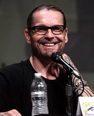 Kurt Sutter height profile photo