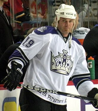Kyle Calder height profile photo