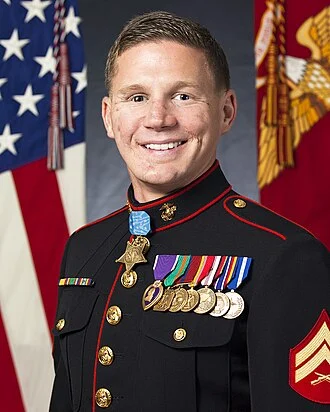 Kyle Carpenter height profile photo