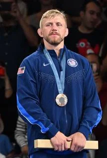 Kyle Dake height profile photo