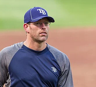 Kyle Farnsworth height profile photo