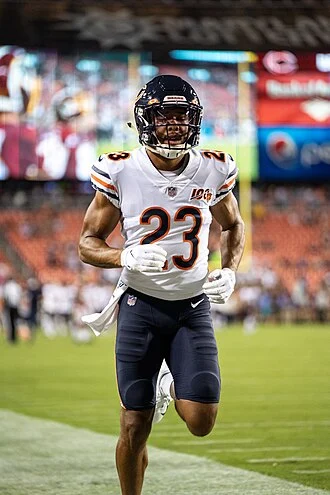 Kyle Fuller height profile photo