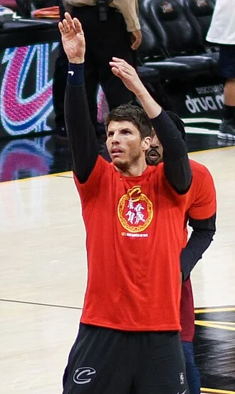 Kyle Korver height profile photo