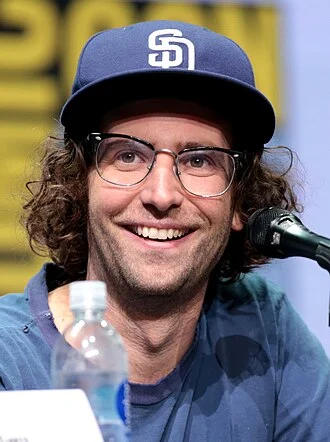 Kyle Mooney height profile photo