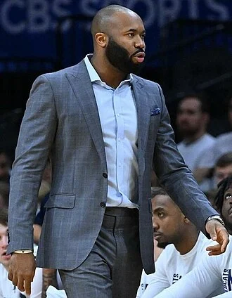 Kyle Neptune height profile photo