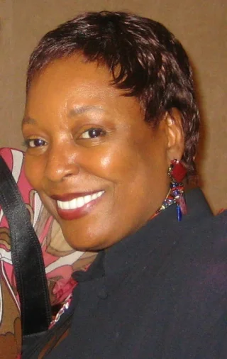 L. Scott Caldwell height profile photo