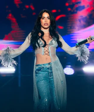 Lali Espósito height profile photo