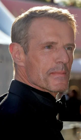 Lambert Wilson height profile photo