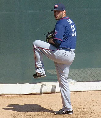 Lance Lynn height profile photo
