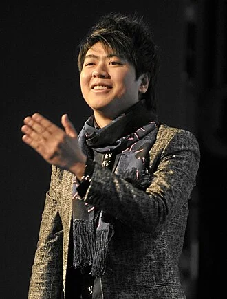 Lang Lang height profile photo