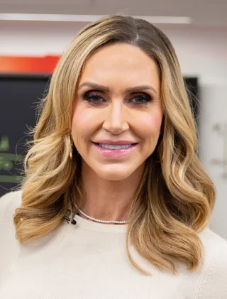 Lara Trump height profile photo