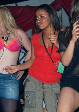 Larissa Wilson height profile photo