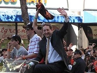 Larry Baer height profile photo