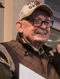 Larry Dolan height profile photo