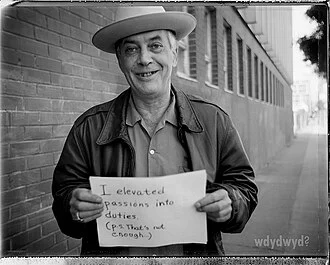 Larry Harvey height profile photo