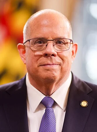 Larry Hogan height profile photo