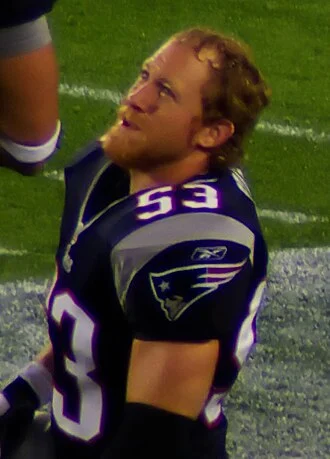 Larry Izzo height profile photo