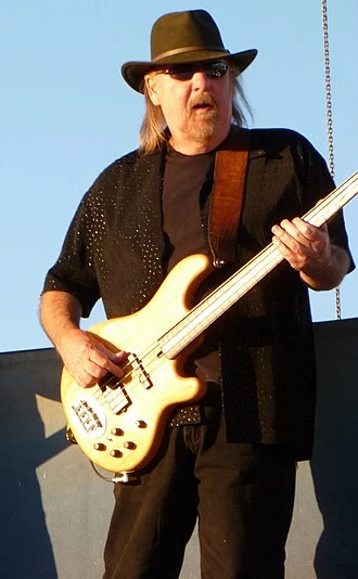 Larry Junstrom height profile photo