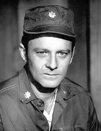 Larry Linville height profile photo