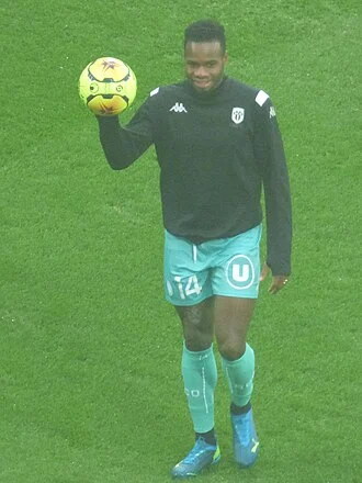 Lassana Coulibaly height profile photo