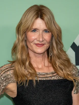 Laura Dern height profile photo