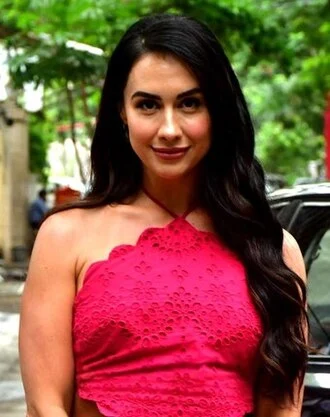 Lauren Gottlieb height profile photo