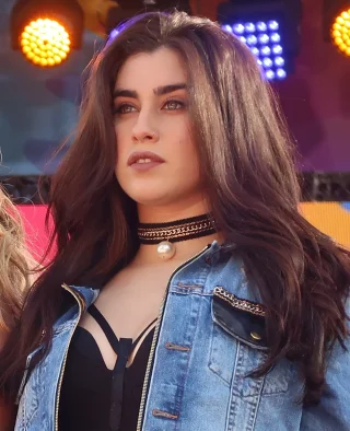 Lauren Jauregui height profile photo