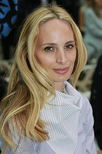 Lauren Santo Domingo height profile photo