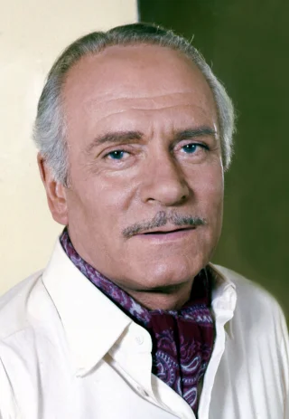 Laurence Olivier height profile photo