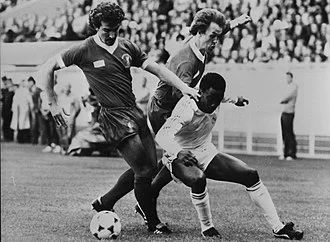 Laurie Cunningham height profile photo